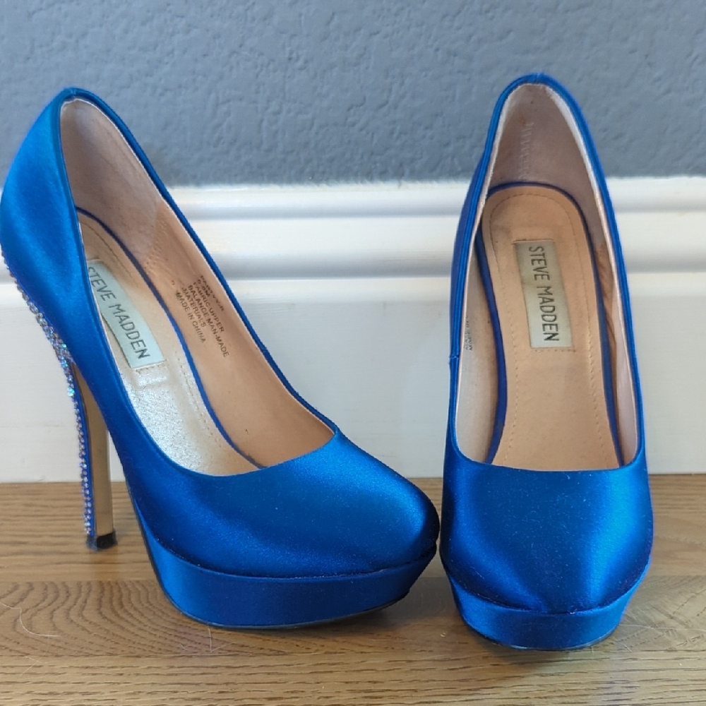 Steve Madden Blue Satin Platform Heels